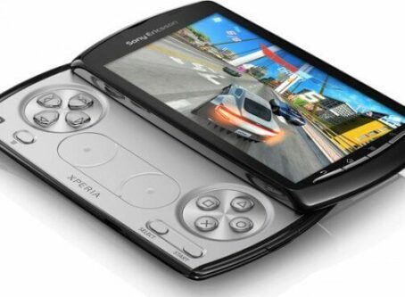 Sony Ericsson Xperia Play