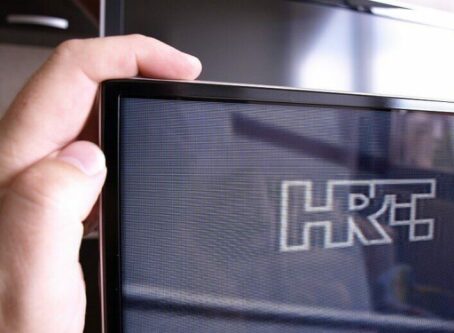 samsung h7000 9