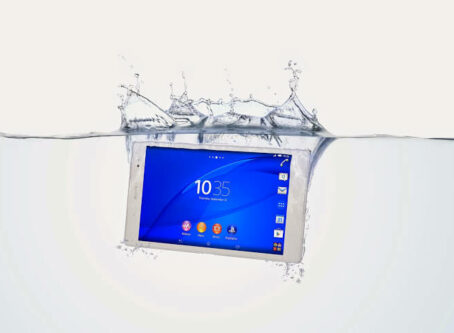 05 Xperia Z3 Tablet Compact Water