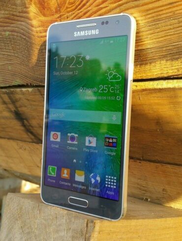 Samsung Galaxy Alpha recenzija 3