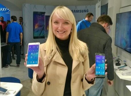 Samsung Galaxy Note 4 2