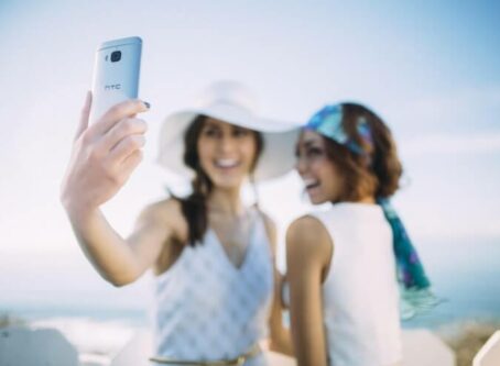 HTC One M9 1