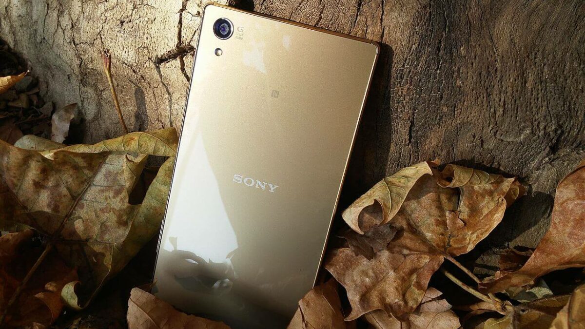 Sony Xperia Z5 zlatna 2