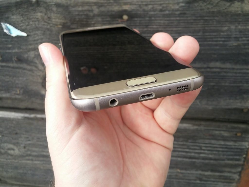 Samsung Galaxy S7 edge 12