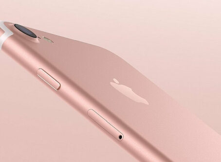 Apple iPhone 7 2 1