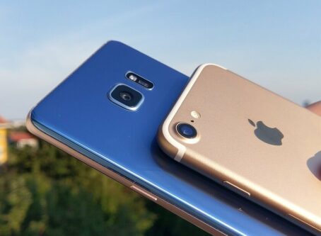 Samsung Note7 vs iPhone 7 2