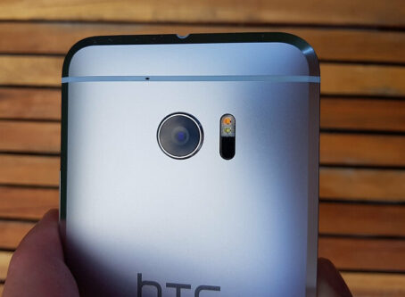 htc 10 2