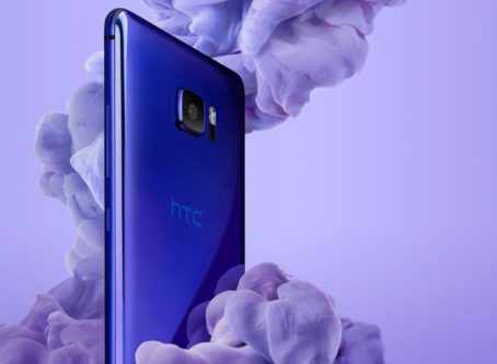 HTC U Ultra 4