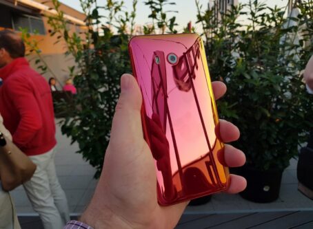 HTC U11 2