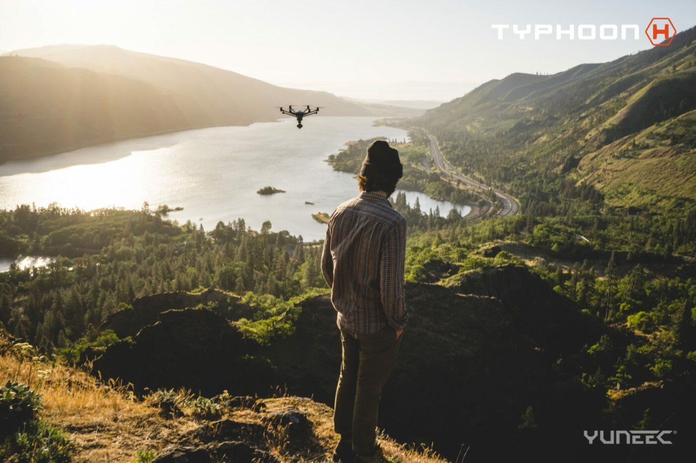 Yuneec Drone TYPHONE PRO 02 outdoor