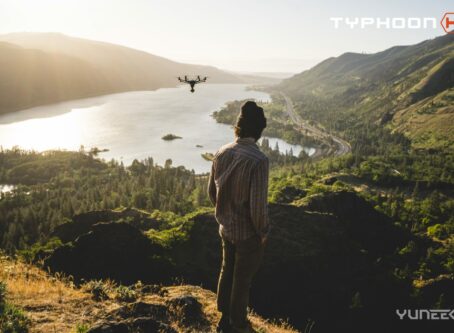 Yuneec Drone TYPHONE PRO 02 outdoor