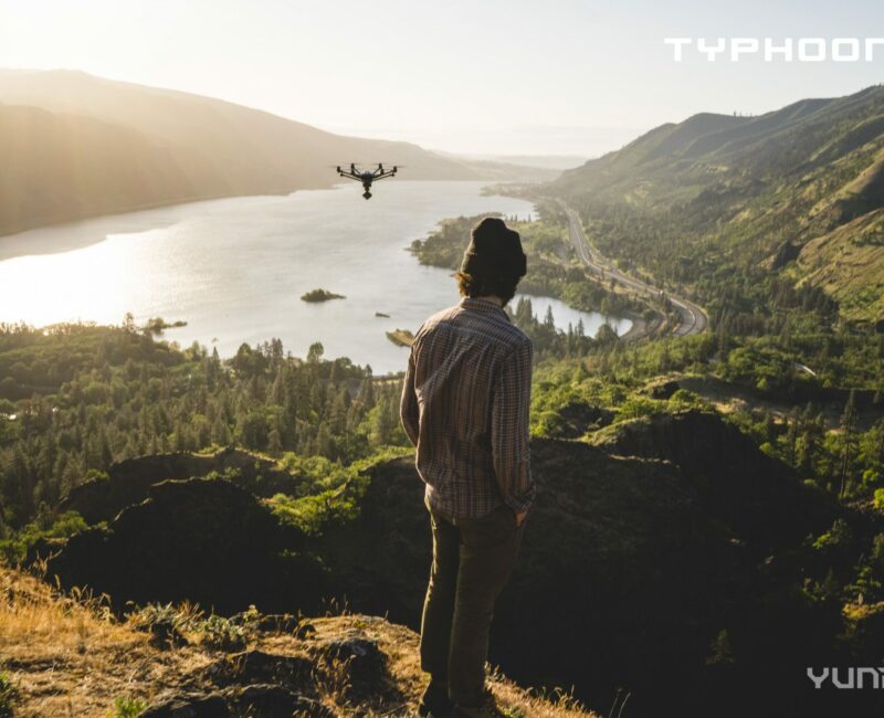 Yuneec Drone TYPHONE PRO 02 outdoor