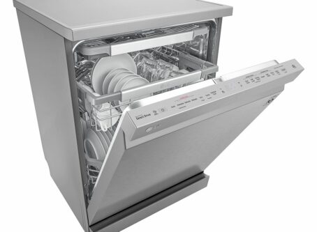 LG SteamClean 1