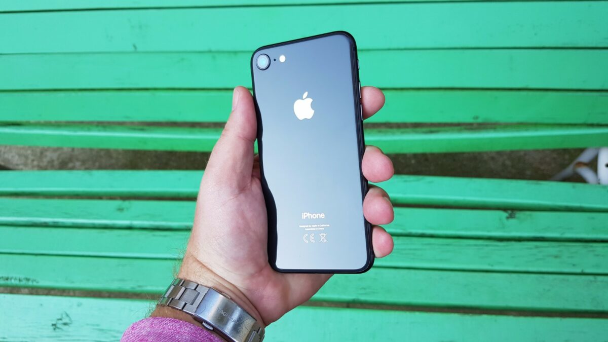 iPhone 8 18