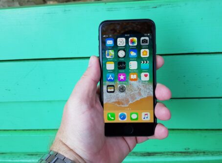 iPhone 8 9