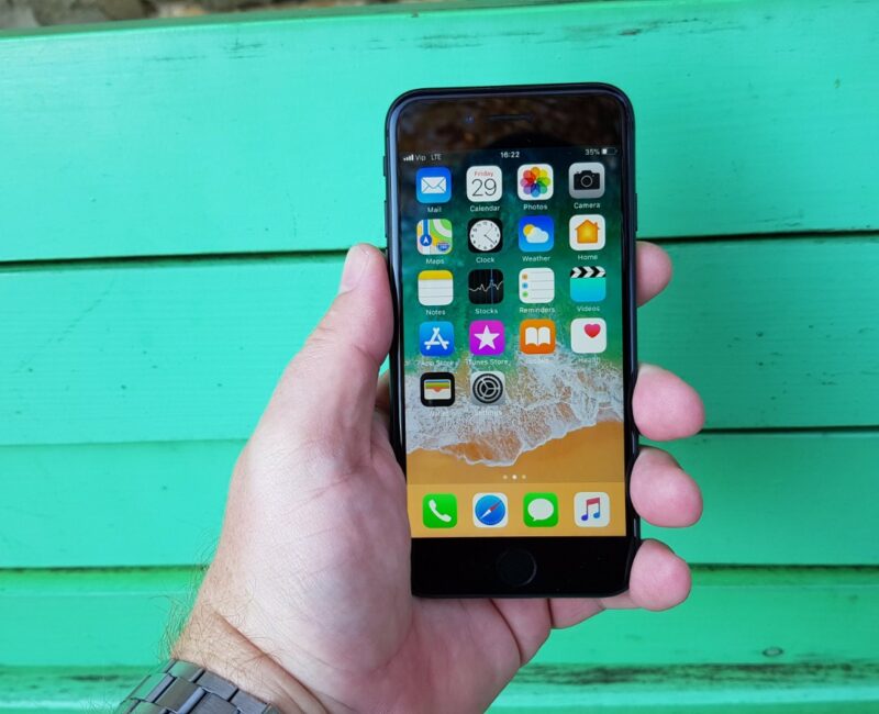 iPhone 8 9