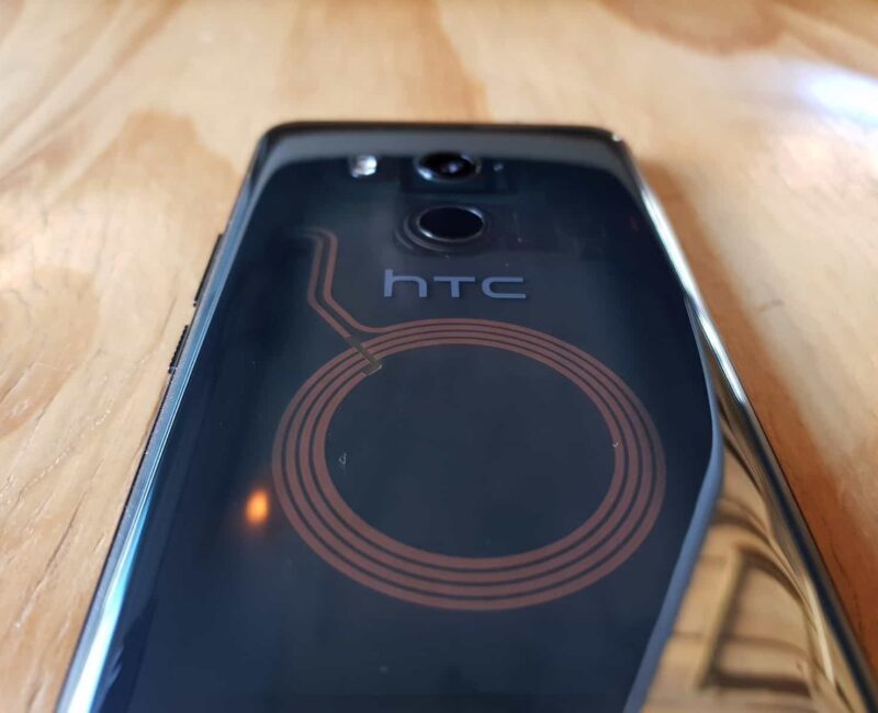 HTC U11 11