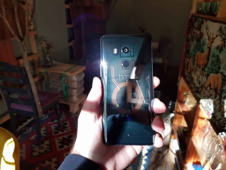 HTC U11 2