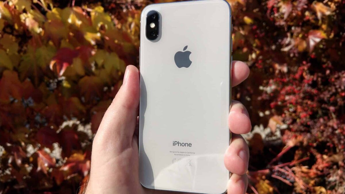 iPhone X 18