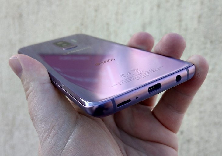 Samsung Galaxy S9 2 1