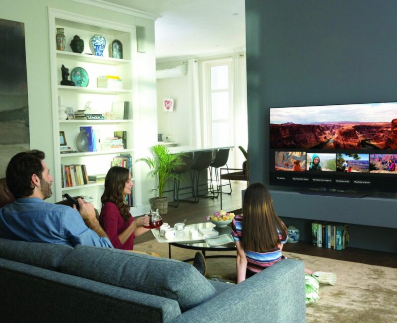 LG OLED TV lifestyle e1527148253232