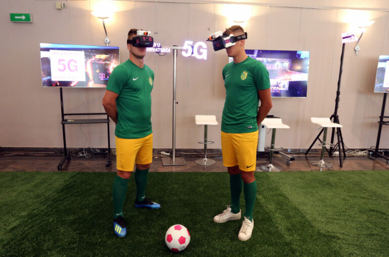 Elvis Trešnjić i Antonio Gračić nogometaši NK Istre 1961 scaled