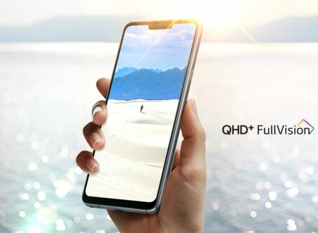 LG G7 1