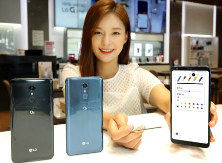 LG Q8 2018 2