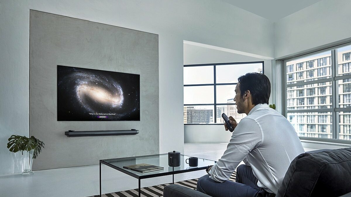 LG ThinQ AI TV Lifestyle 02