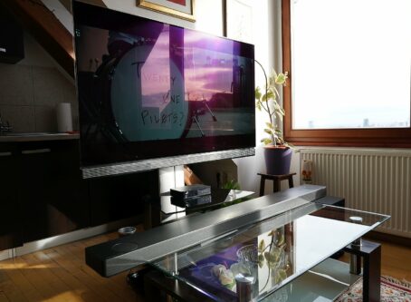 LG SK10Y 1