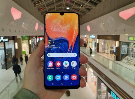 Samsung Galaxy A50 9