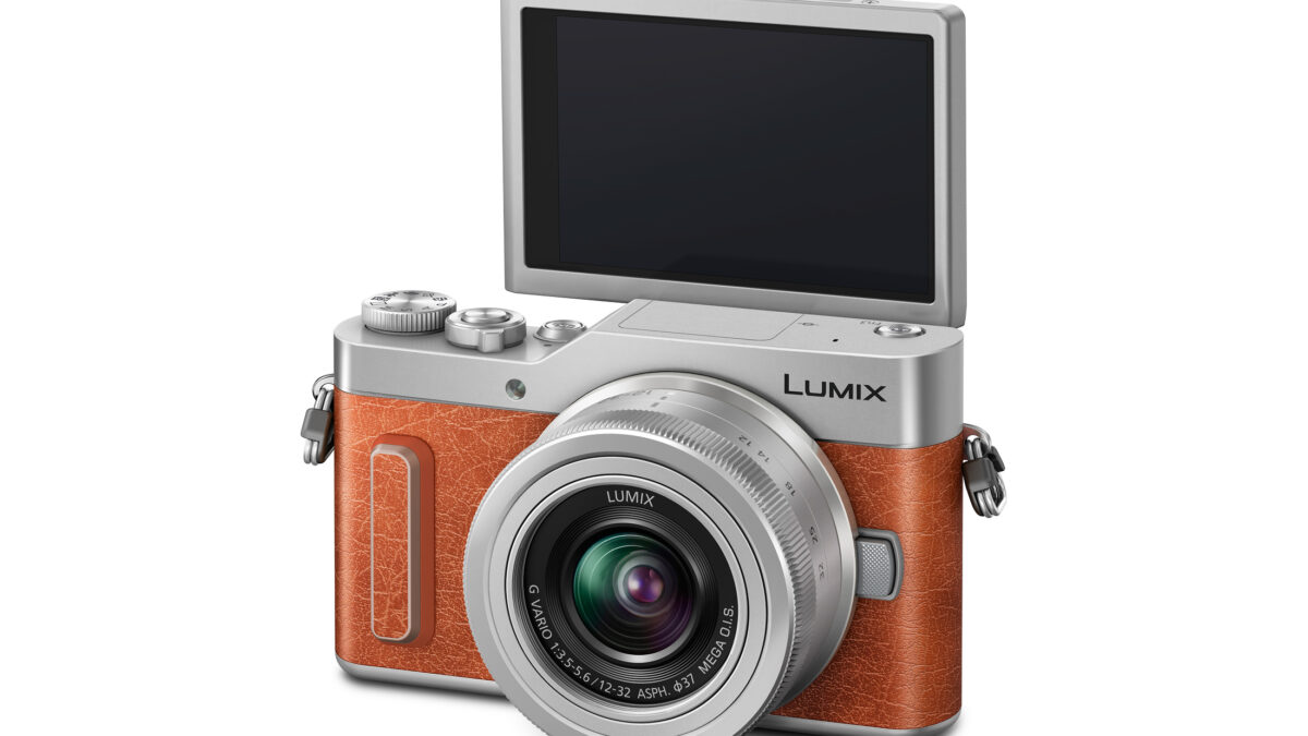 LUMIX GX880 4