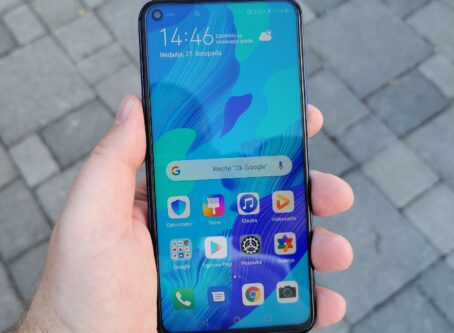 Huawei Nova 5T 3