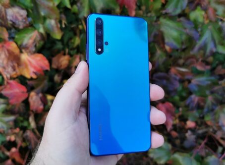 Huawei Nova 5T naslovna