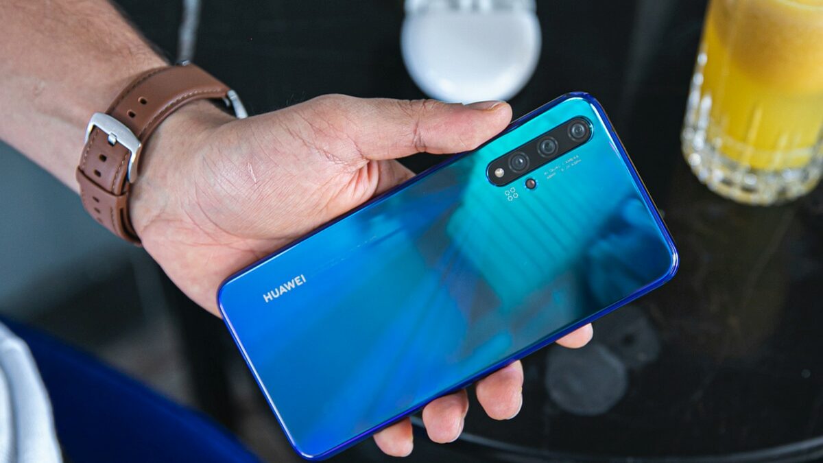 Huawei Nova 5T 3