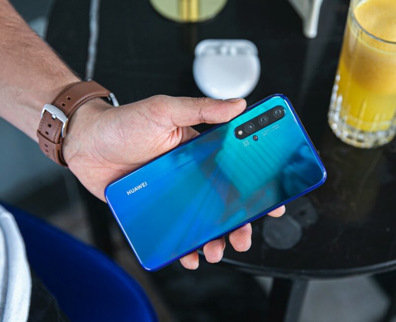 Huawei Nova 5T 3