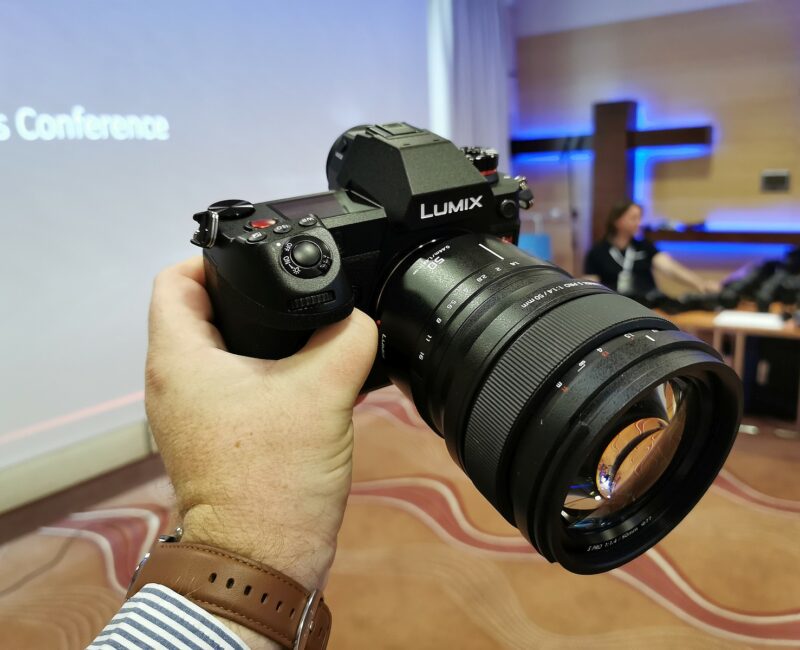 Panasonic Lumix S1H 8