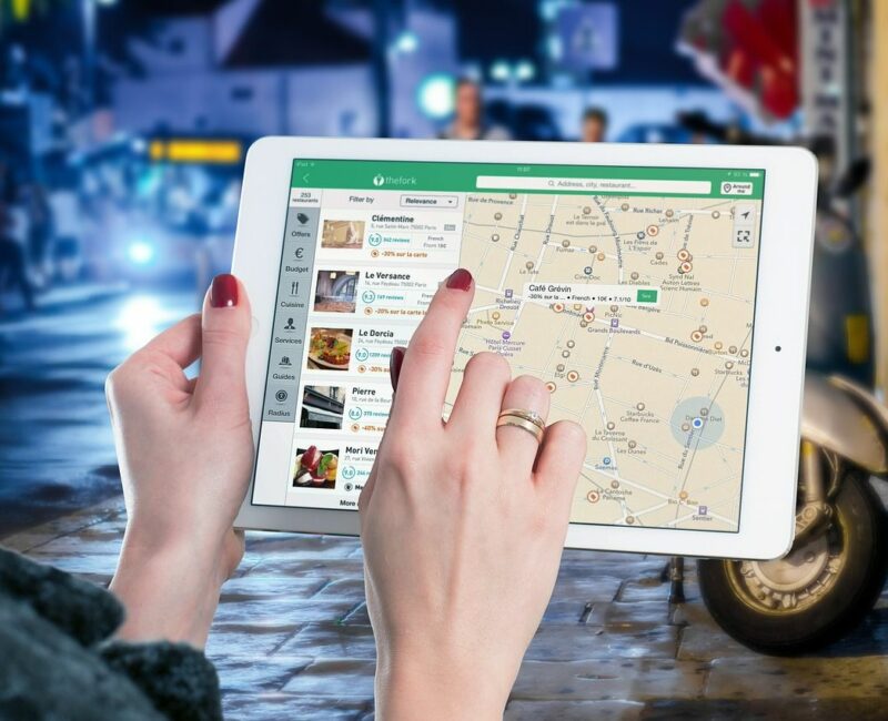 Apple iPad tablet
