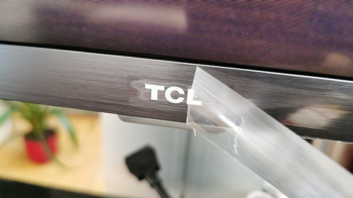 TCL 65X10 8