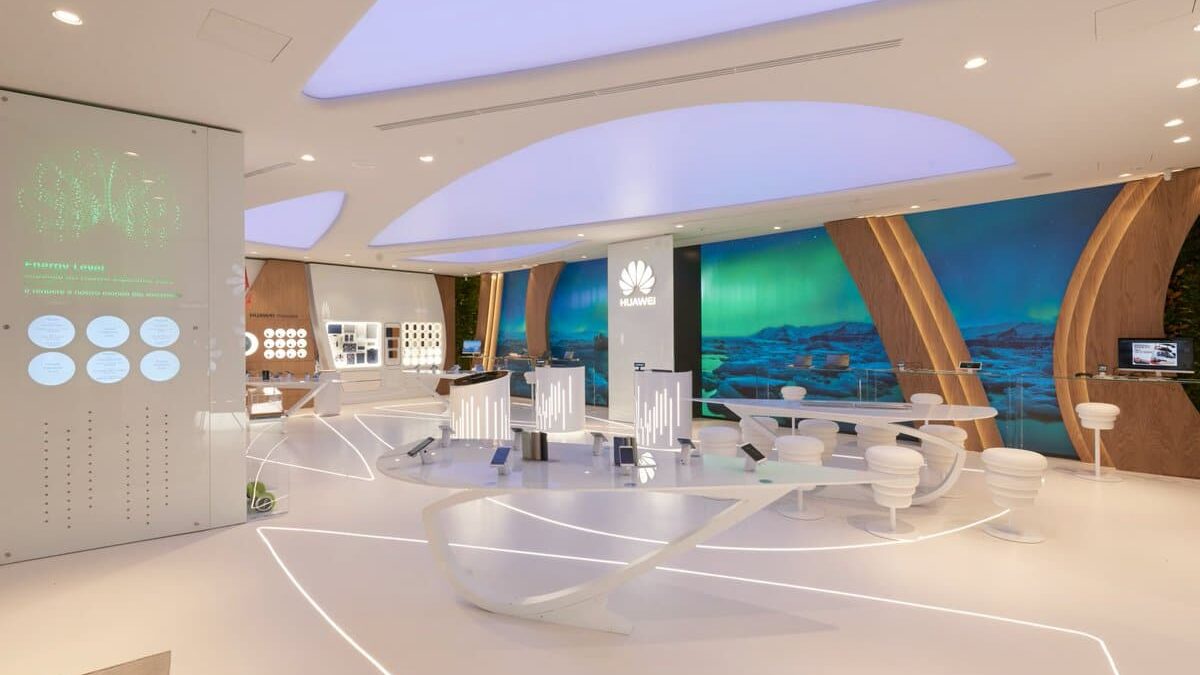 Huawei flagship store