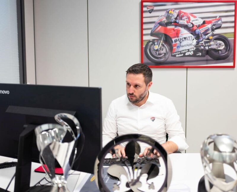 Ducati 9