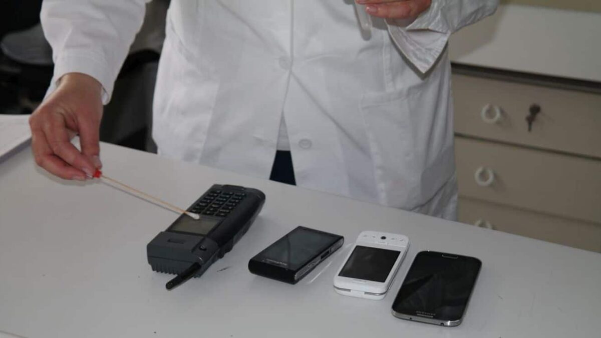 Test bakterije na mobitelu 4