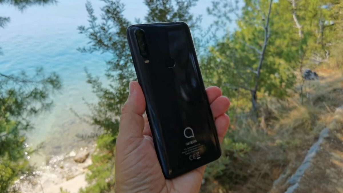 Alcatel 3L 2020