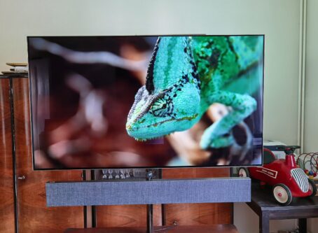 Philips 65OLED984 18