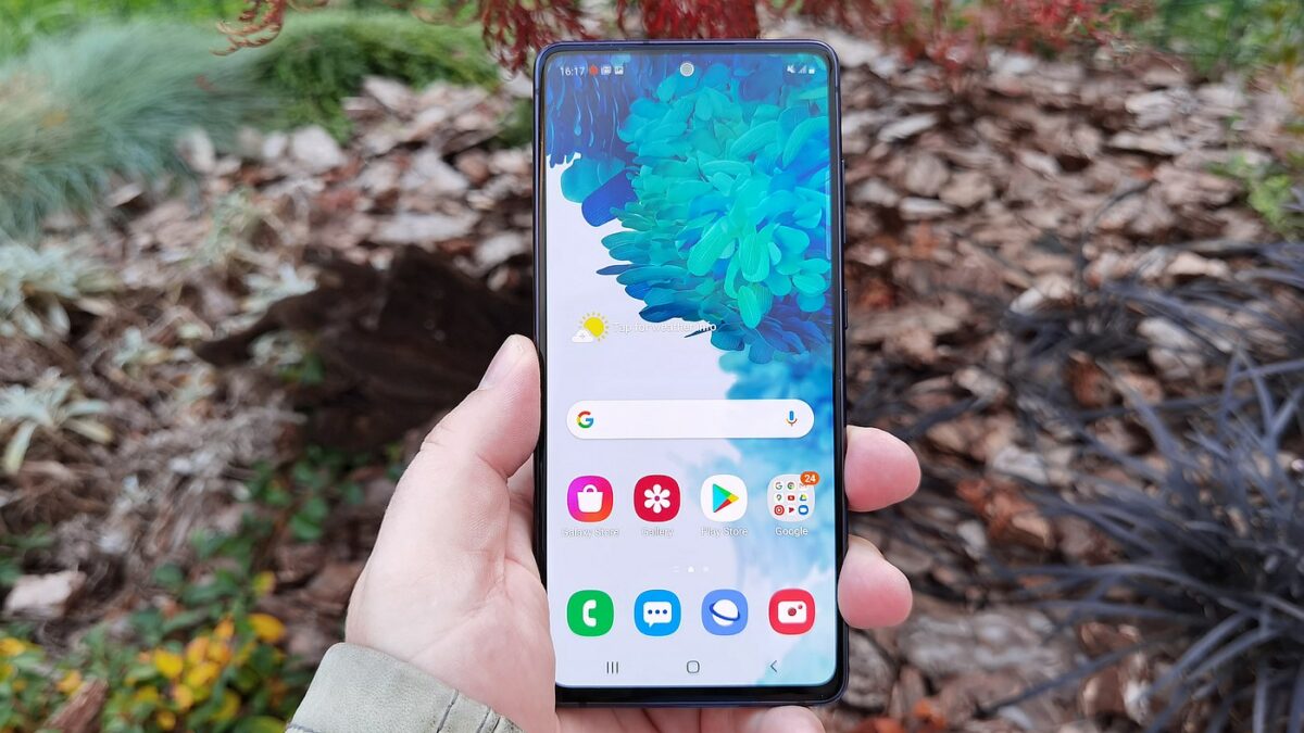 Galaxy S20 FE 2