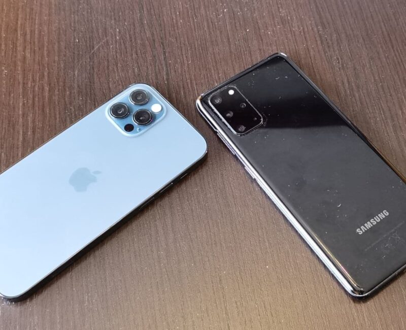 Apple iPhone 12 Pro vs. Samsung Galaxy S20