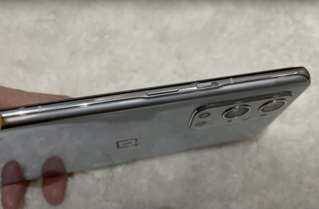 OnePlus 9 Pro 4