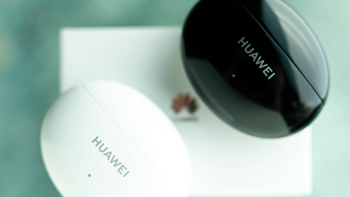 Huawei FreeBuds 4i 3