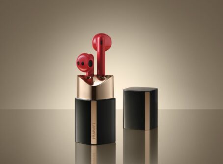LipstickFreeBuds 1