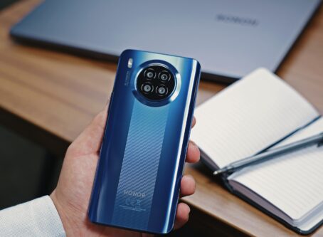 HONOR 50 Lite 1